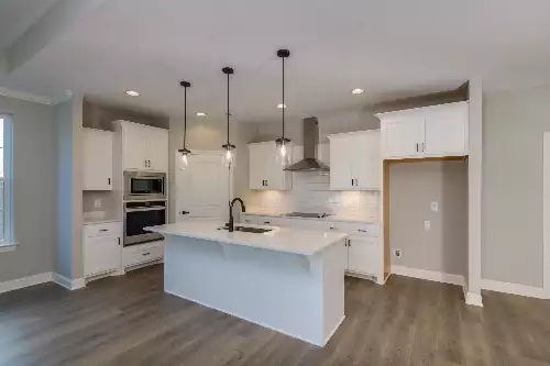 2290 Midland Rd, Shelbyville, TN  37160