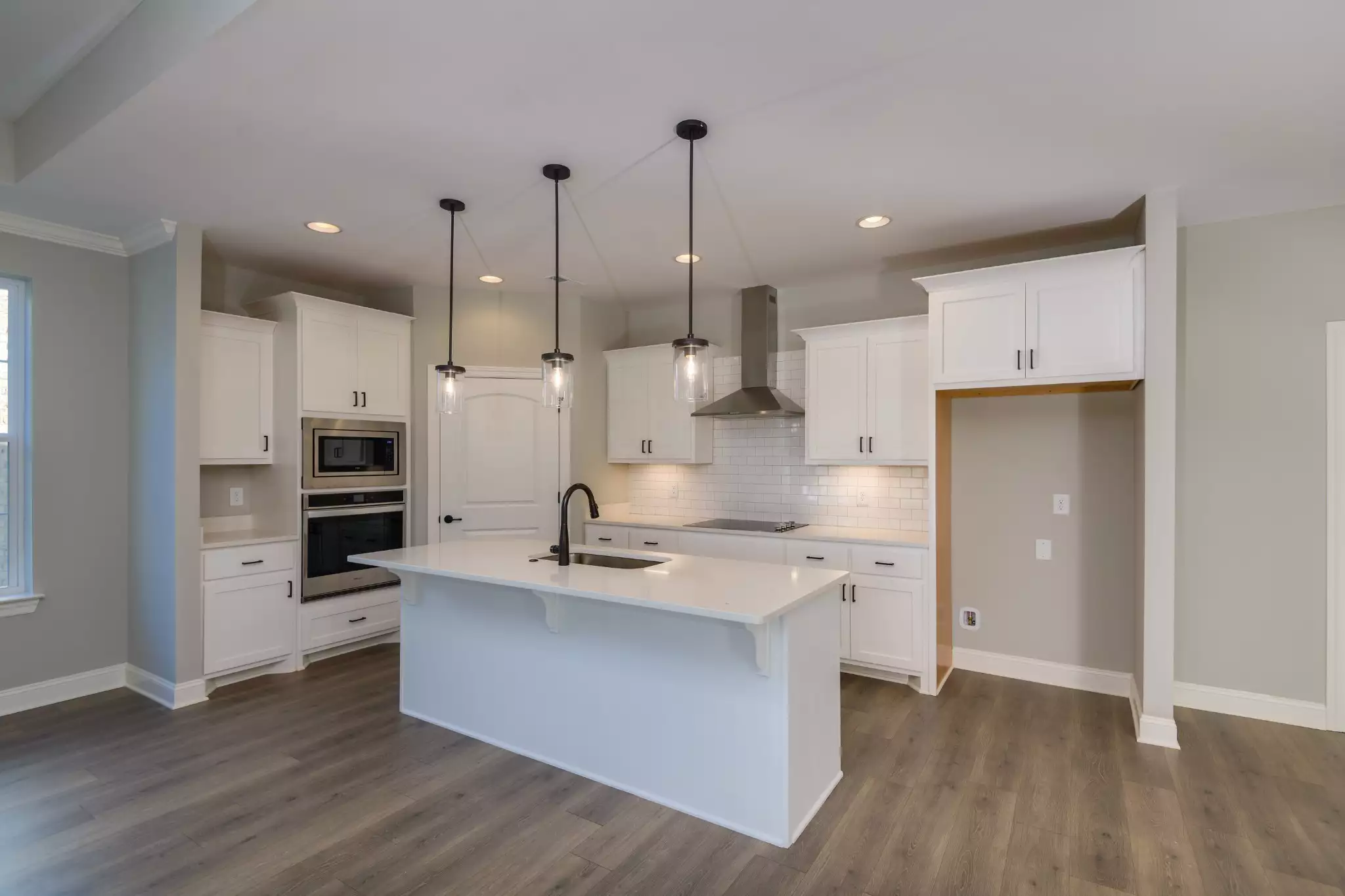 2290 Midland Rd, Shelbyville, TN  37160