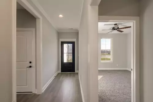 2290 Midland Rd, Shelbyville, TN  37160