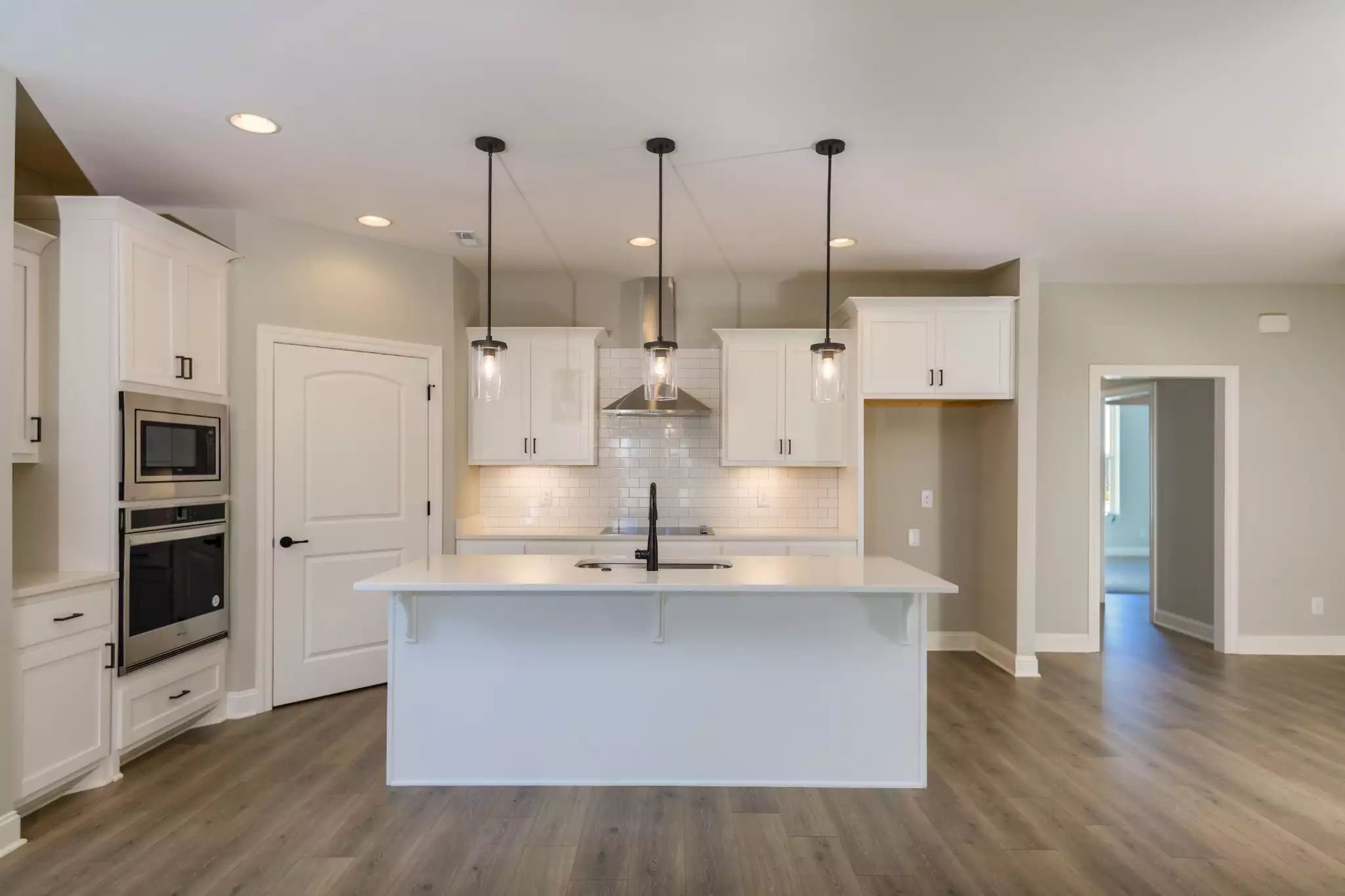 2290 Midland Rd, Shelbyville, TN  37160