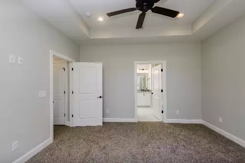 2290 Midland Rd, Shelbyville, TN  37160