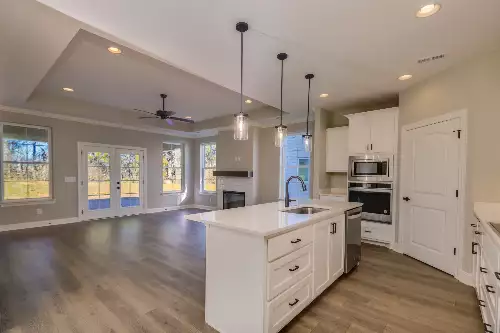 2290 Midland Rd, Shelbyville, TN  37160