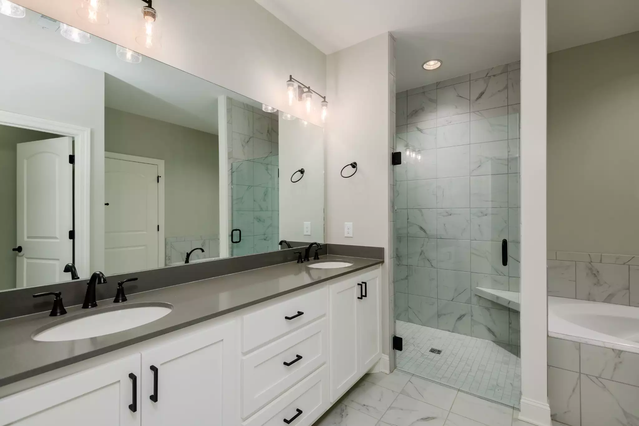 2290 Midland Rd, Shelbyville, TN  37160