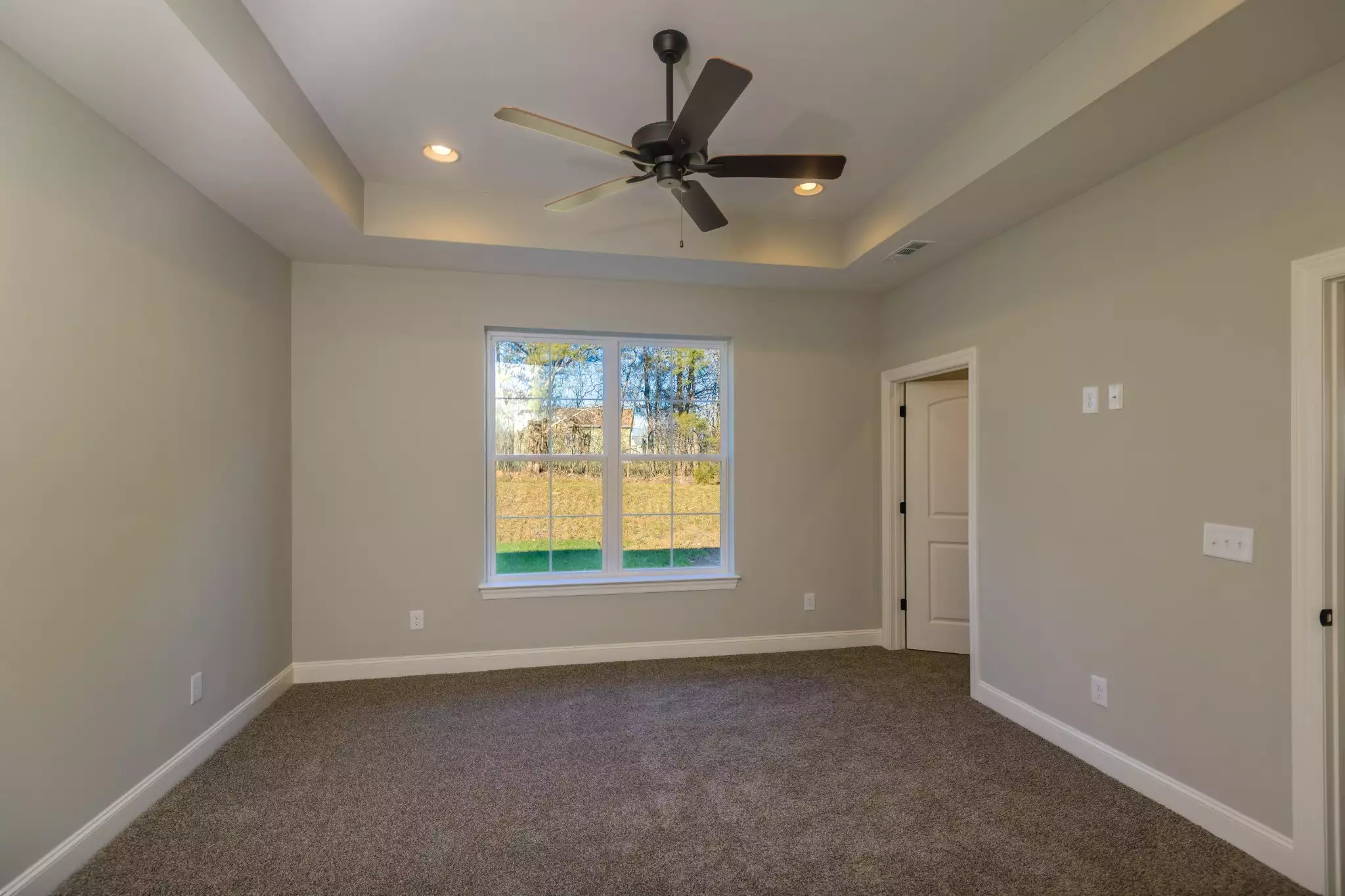 2290 Midland Rd, Shelbyville, TN  37160