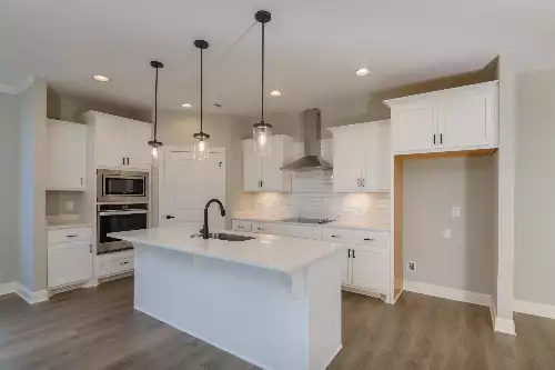 2290 Midland Rd, Shelbyville, TN  37160