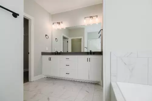 2290 Midland Rd, Shelbyville, TN  37160