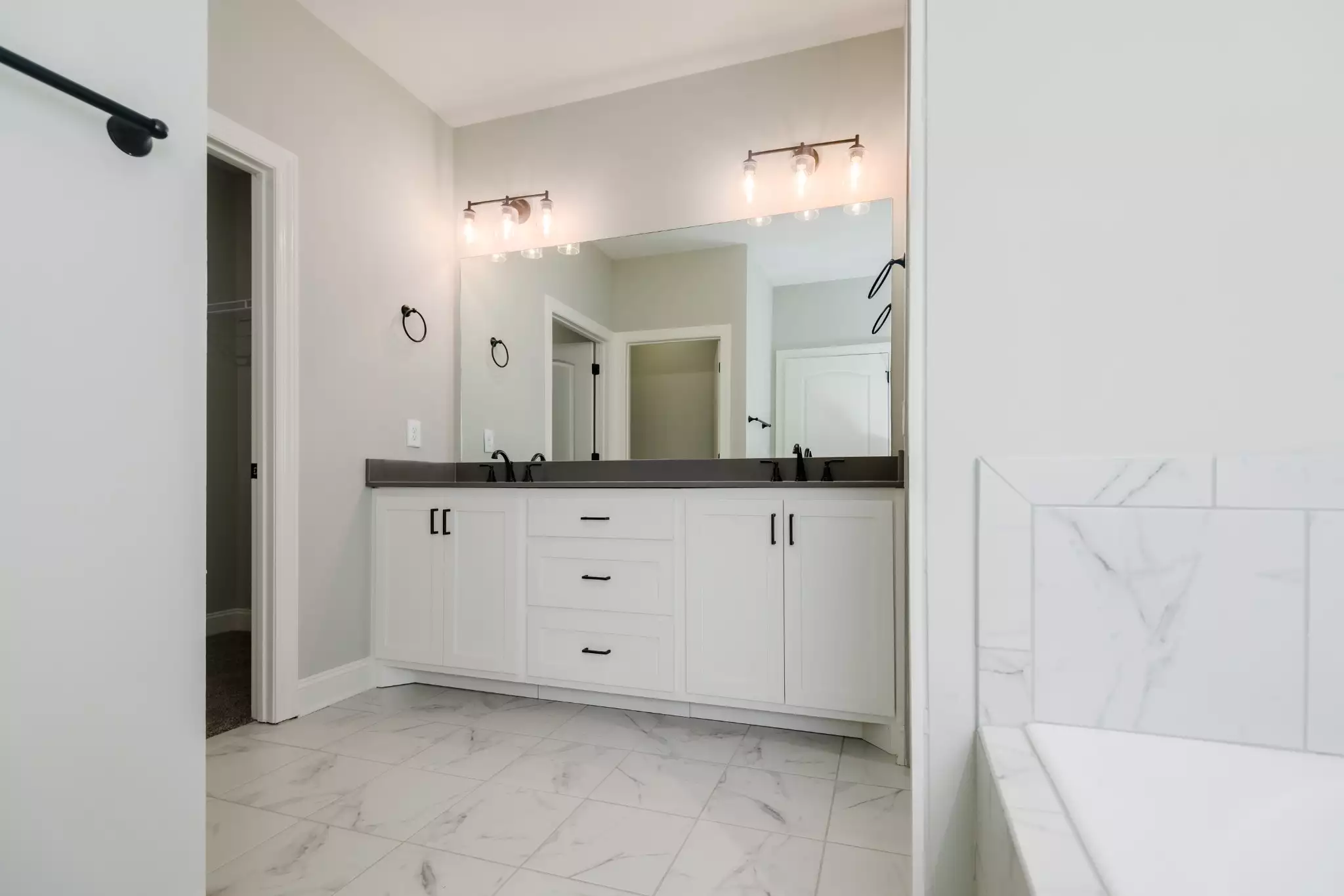 2290 Midland Rd, Shelbyville, TN  37160