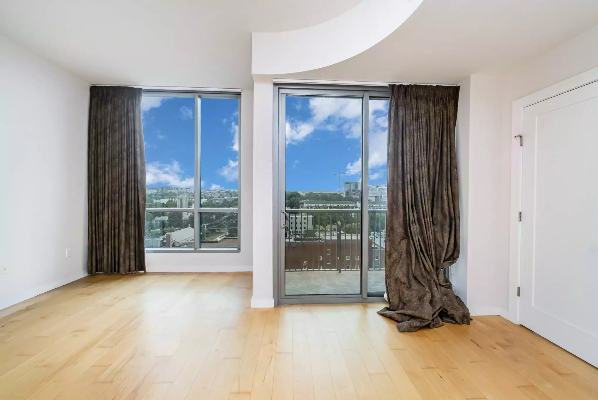 900 20th Ave, Nashville, TN  37212