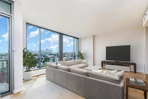 900 20th Ave, Nashville, TN  37212