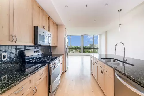 900 20th Ave, Nashville, TN  37212