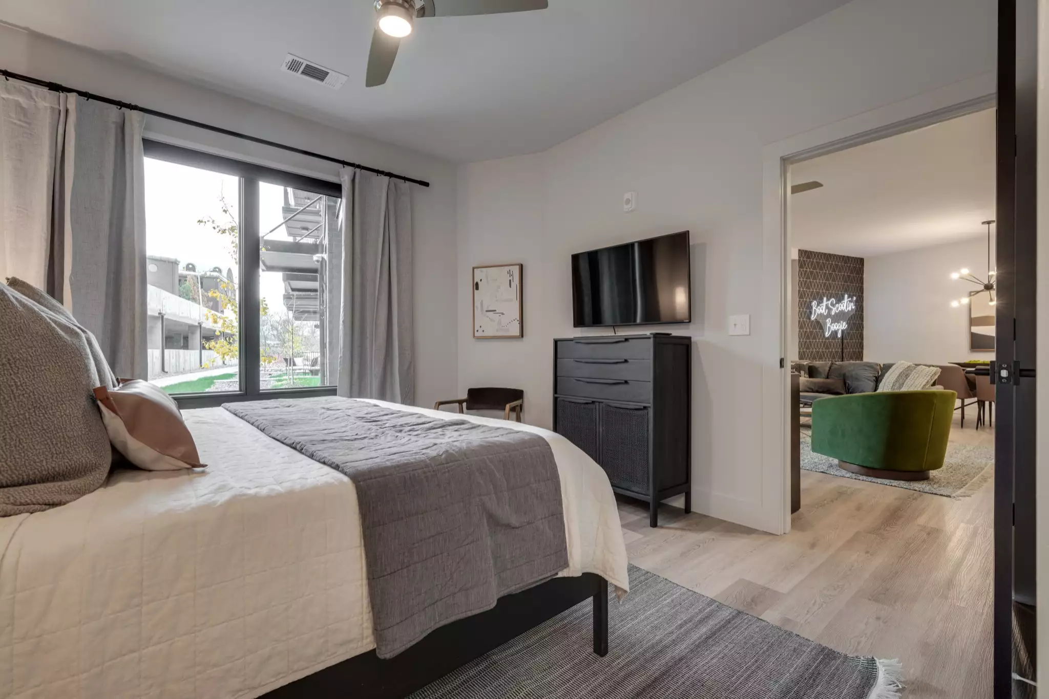 303 31st Ave, Nashville, TN  37203