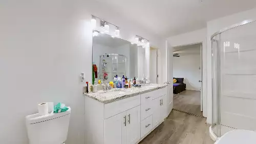 600 Lewis Ave, Shelbyville, TN  37160