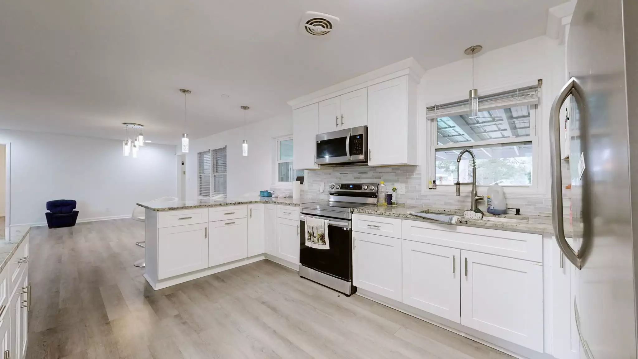 600 Lewis Ave, Shelbyville, TN  37160