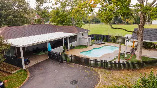 600 Lewis Ave, Shelbyville, TN  37160