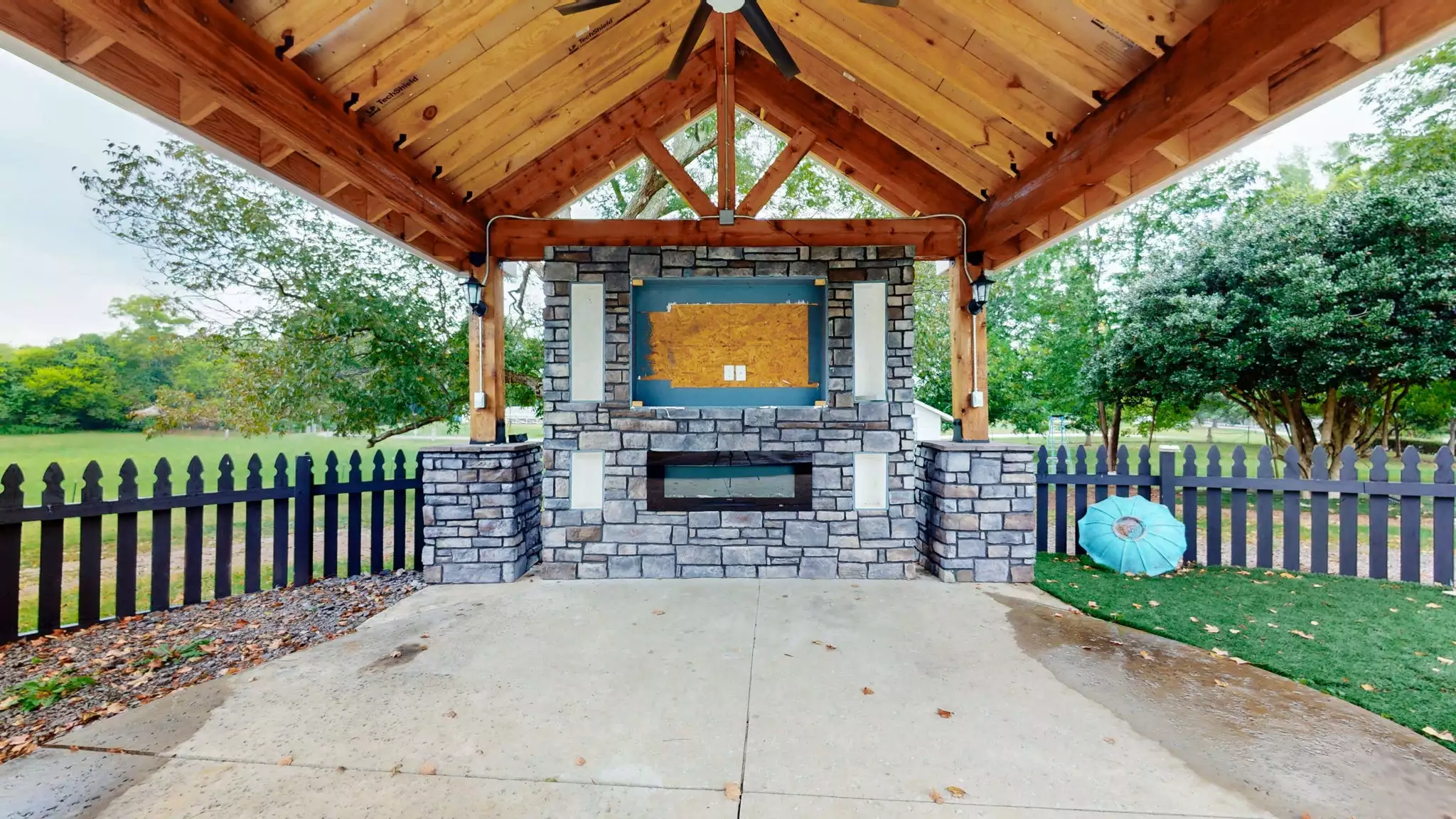 600 Lewis Ave, Shelbyville, TN  37160