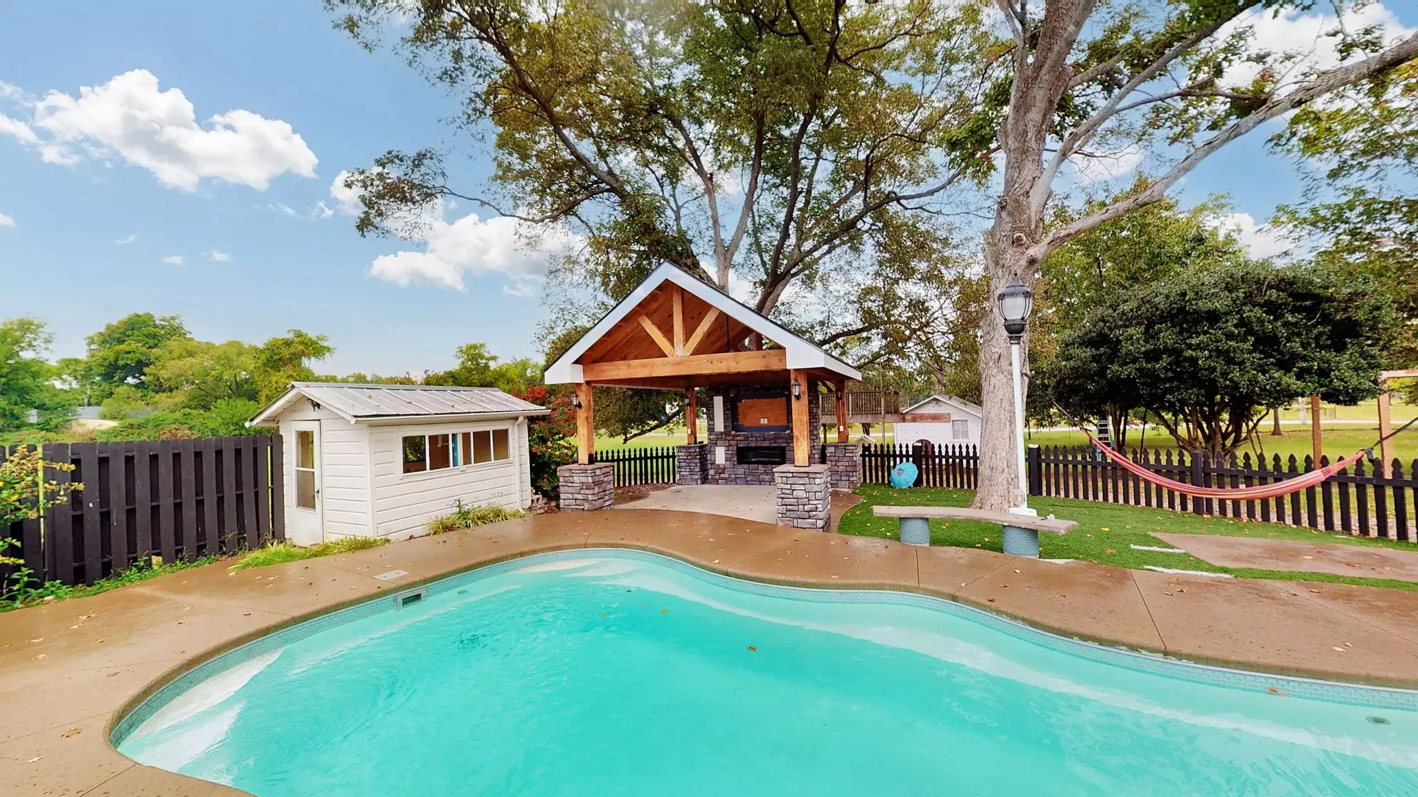 600 Lewis Ave, Shelbyville, TN  37160