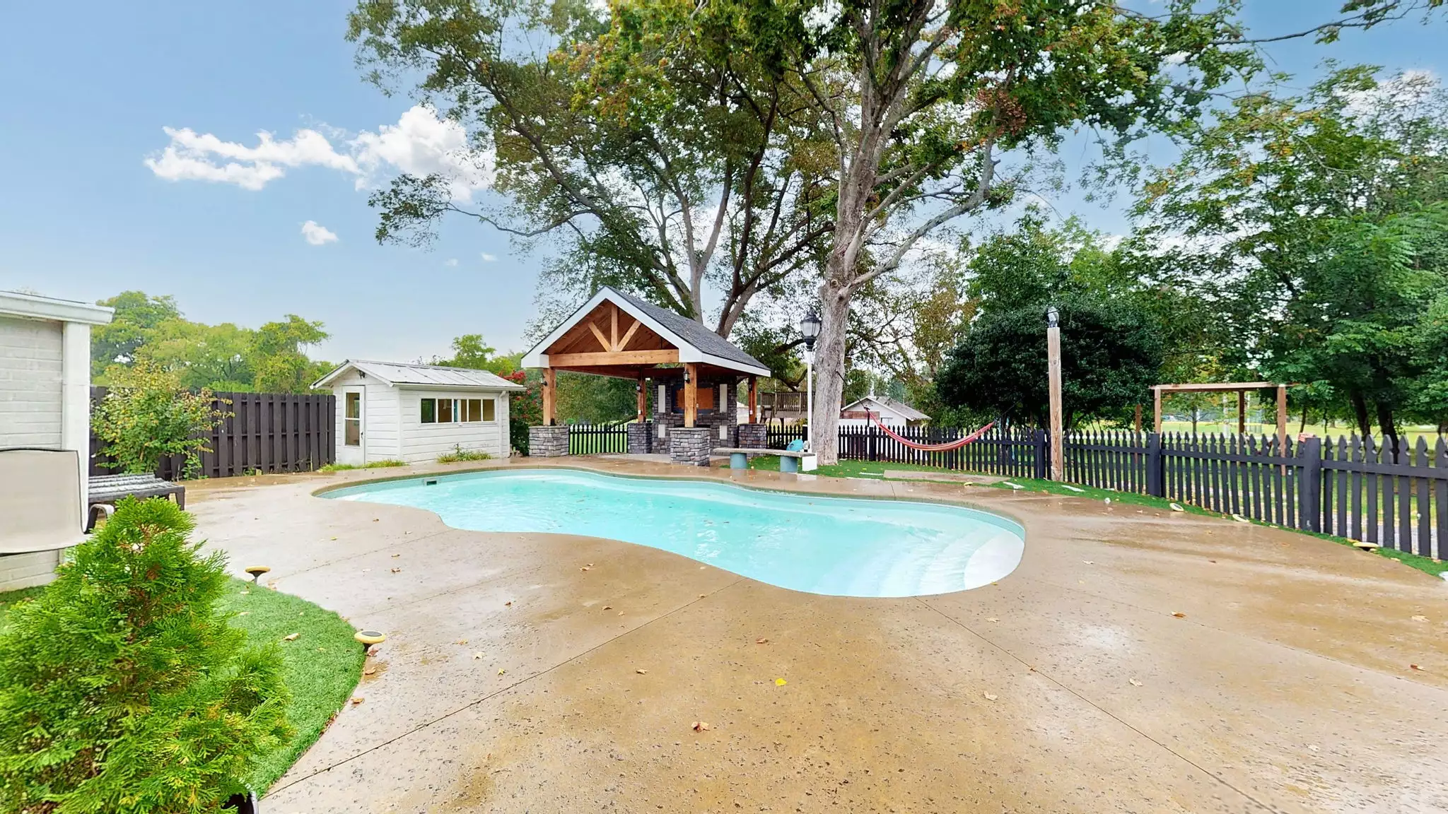 600 Lewis Ave, Shelbyville, TN  37160