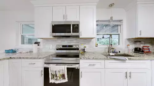 600 Lewis Ave, Shelbyville, TN  37160