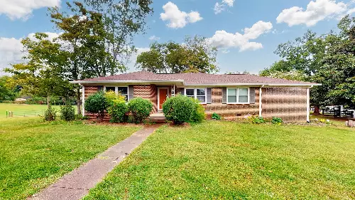 600 Lewis Ave, Shelbyville, TN  37160