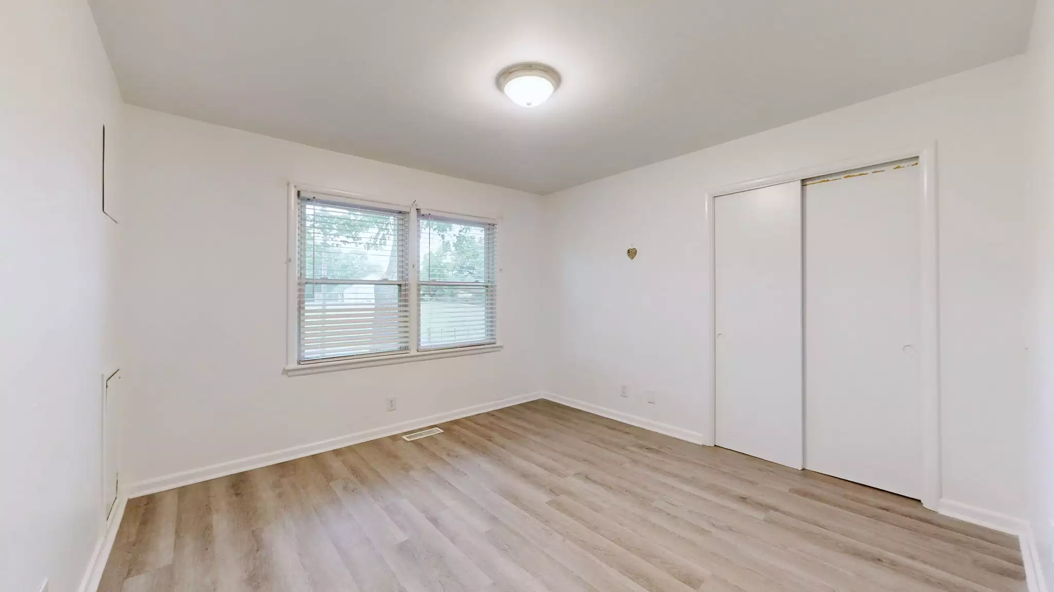 600 Lewis Ave, Shelbyville, TN  37160