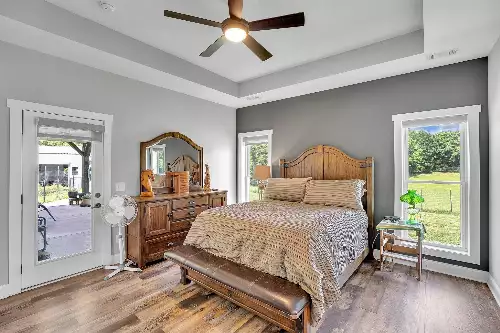 1802 Old Nashville Dirt Rd, Shelbyville, TN  37160