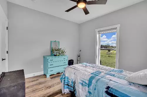 1802 Old Nashville Dirt Rd, Shelbyville, TN  37160