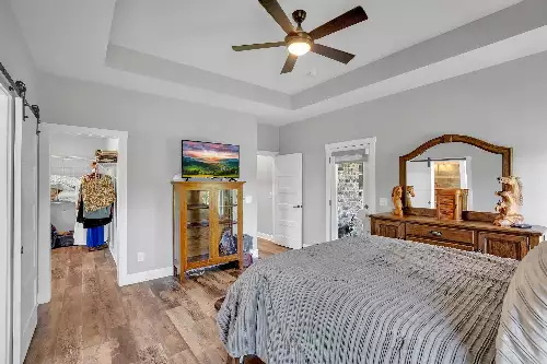 1802 Old Nashville Dirt Rd, Shelbyville, TN  37160