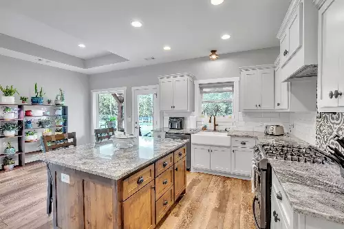 1802 Old Nashville Dirt Rd, Shelbyville, TN  37160