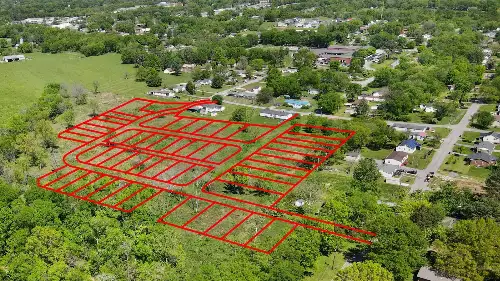 Center Street, Gallatin, TN  37066