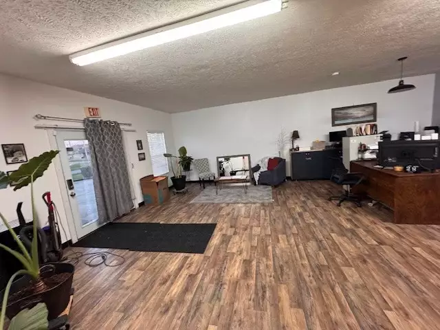 807 Lipscomb St, Shelbyville, TN  37160