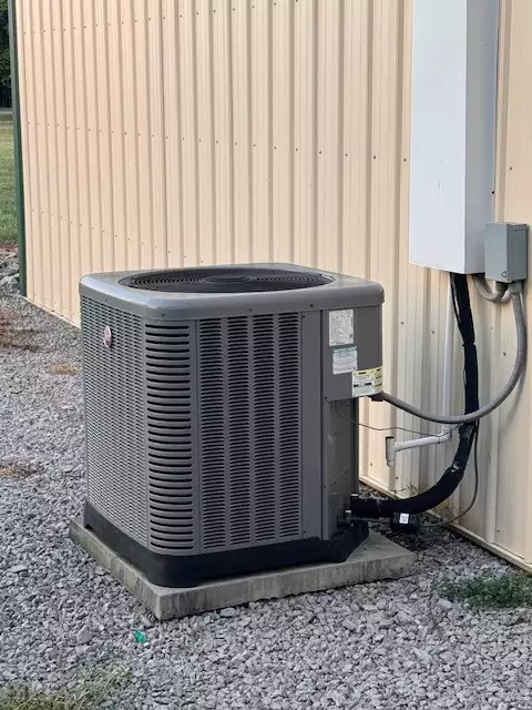 807 Lipscomb St, Shelbyville, TN  37160