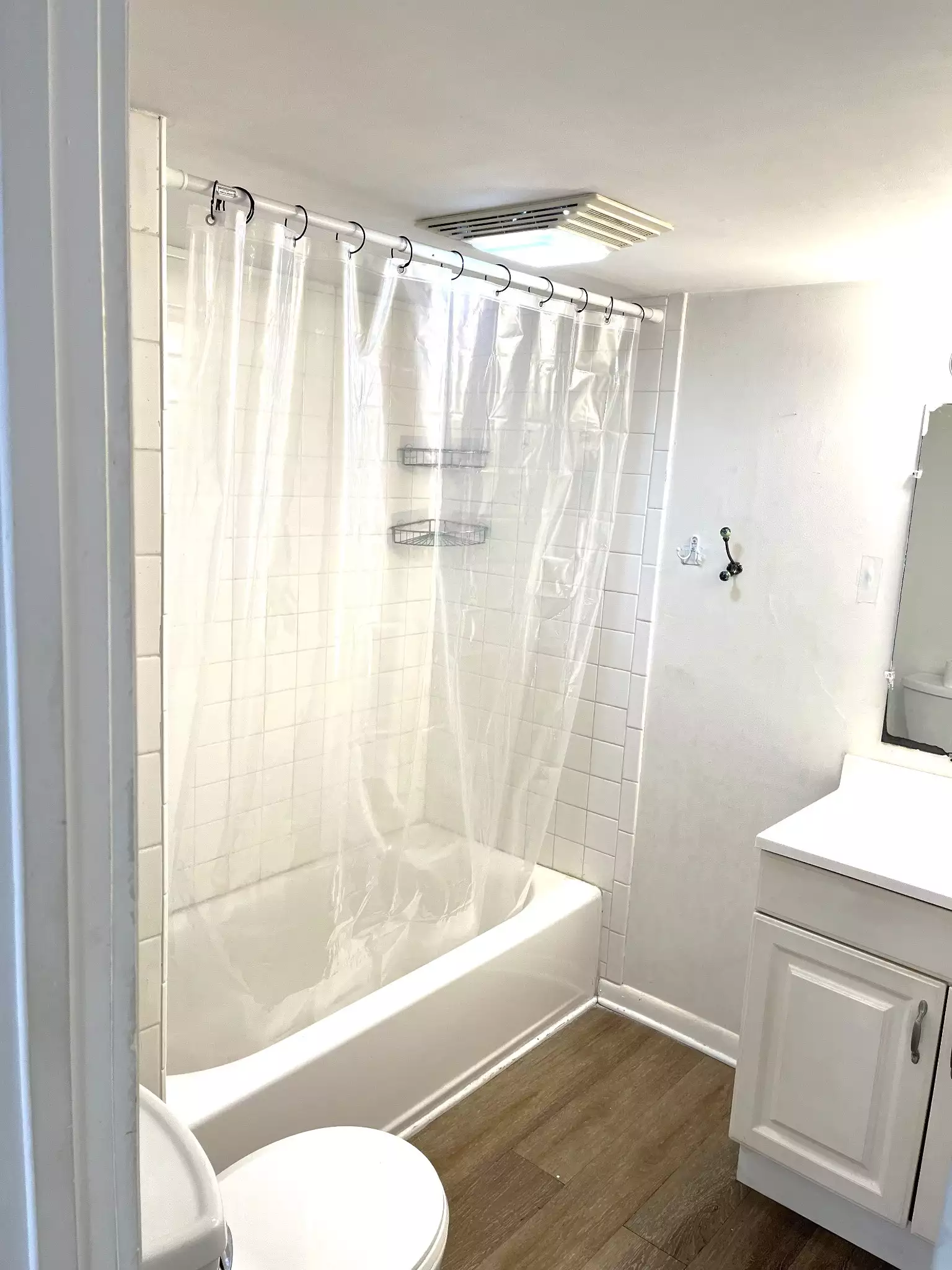 1803 Ashwood Ave, Nashville, TN  37212