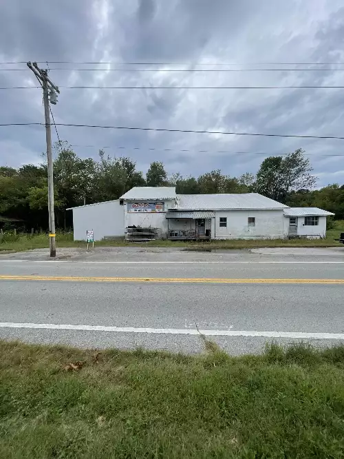 17366 Clay County Hwy, Red Boiling Springs, TN  37150