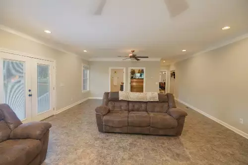 215 Highway 82, Bell Buckle, TN  37020