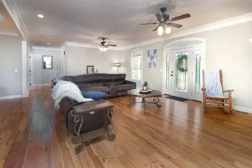 215 Highway 82, Bell Buckle, TN  37020