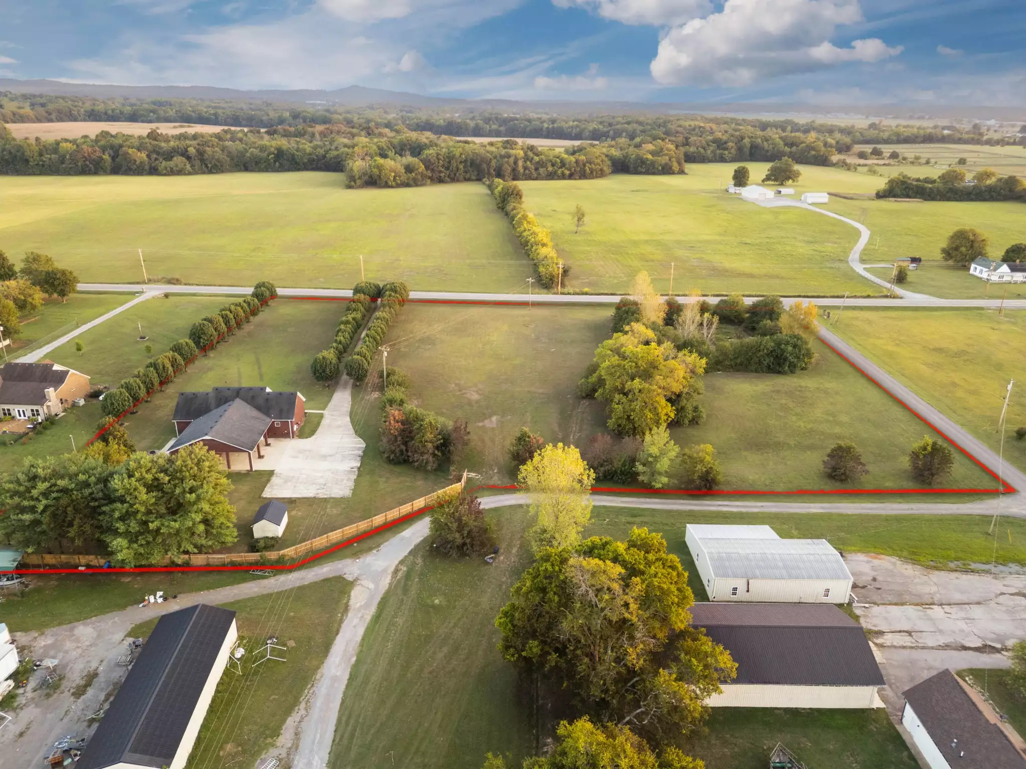 215 Highway 82, Bell Buckle, TN  37020