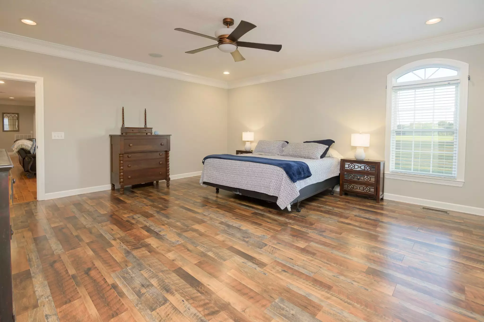 215 Highway 82, Bell Buckle, TN  37020