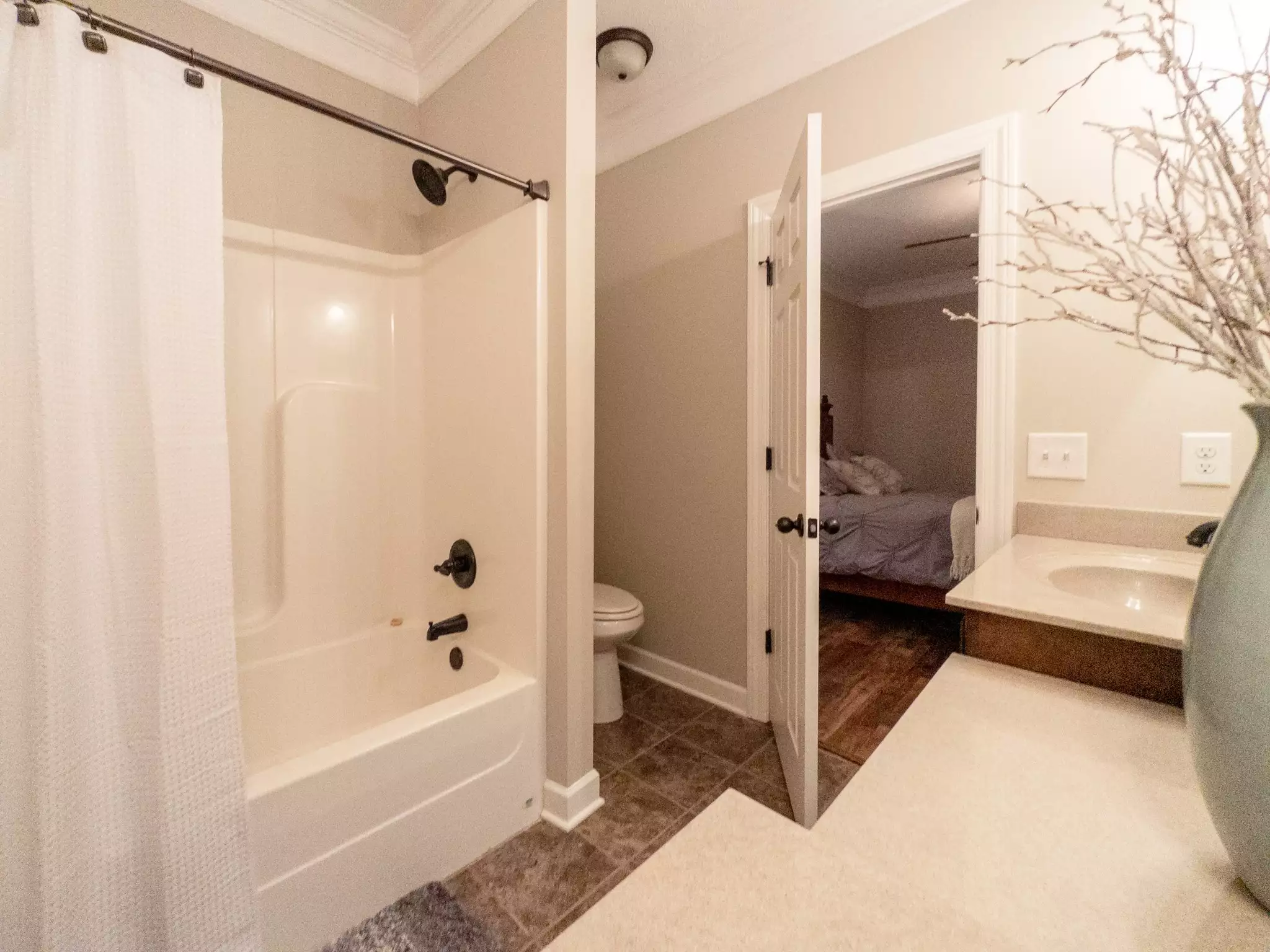 215 Highway 82, Bell Buckle, TN  37020