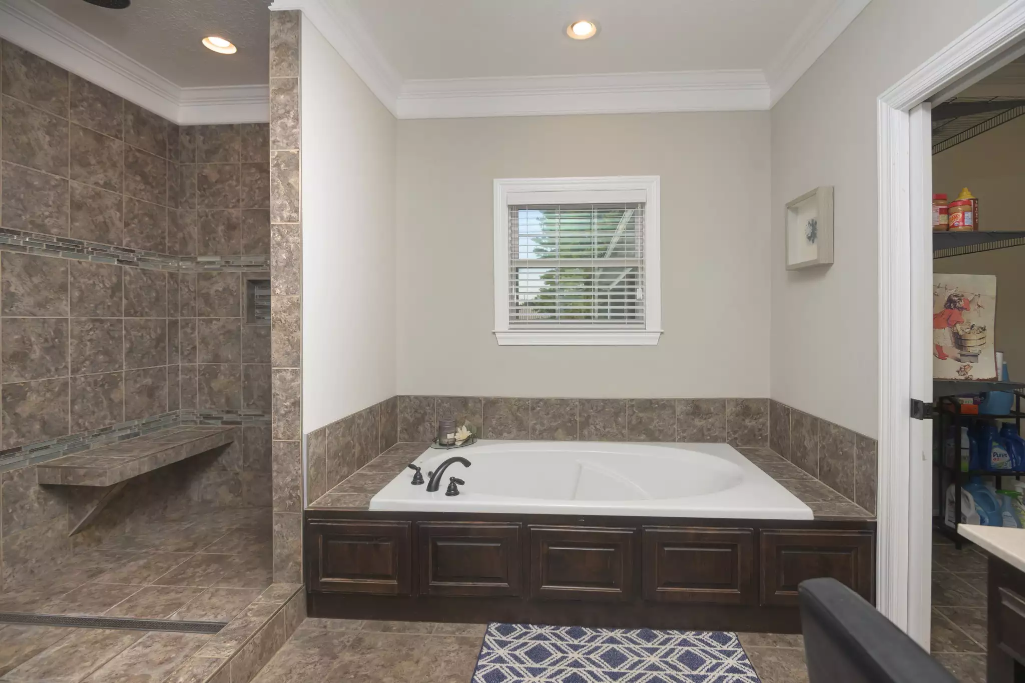 215 Highway 82, Bell Buckle, TN  37020