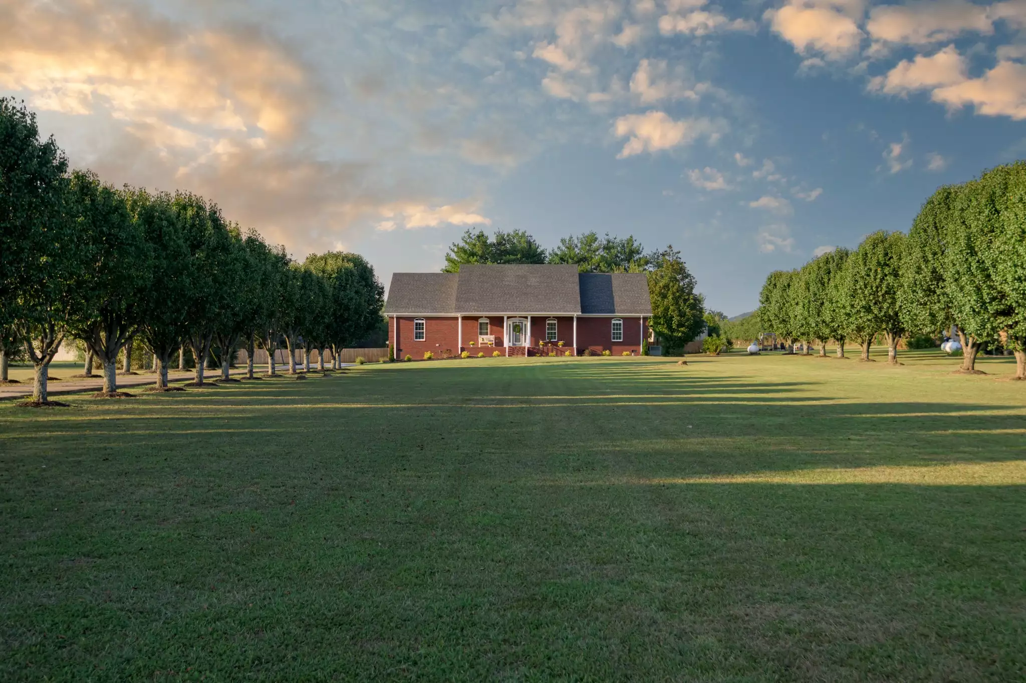 215 Highway 82, Bell Buckle, TN  37020