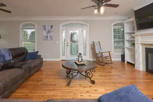 215 Highway 82, Bell Buckle, TN  37020