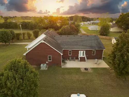 215 Highway 82, Bell Buckle, TN  37020