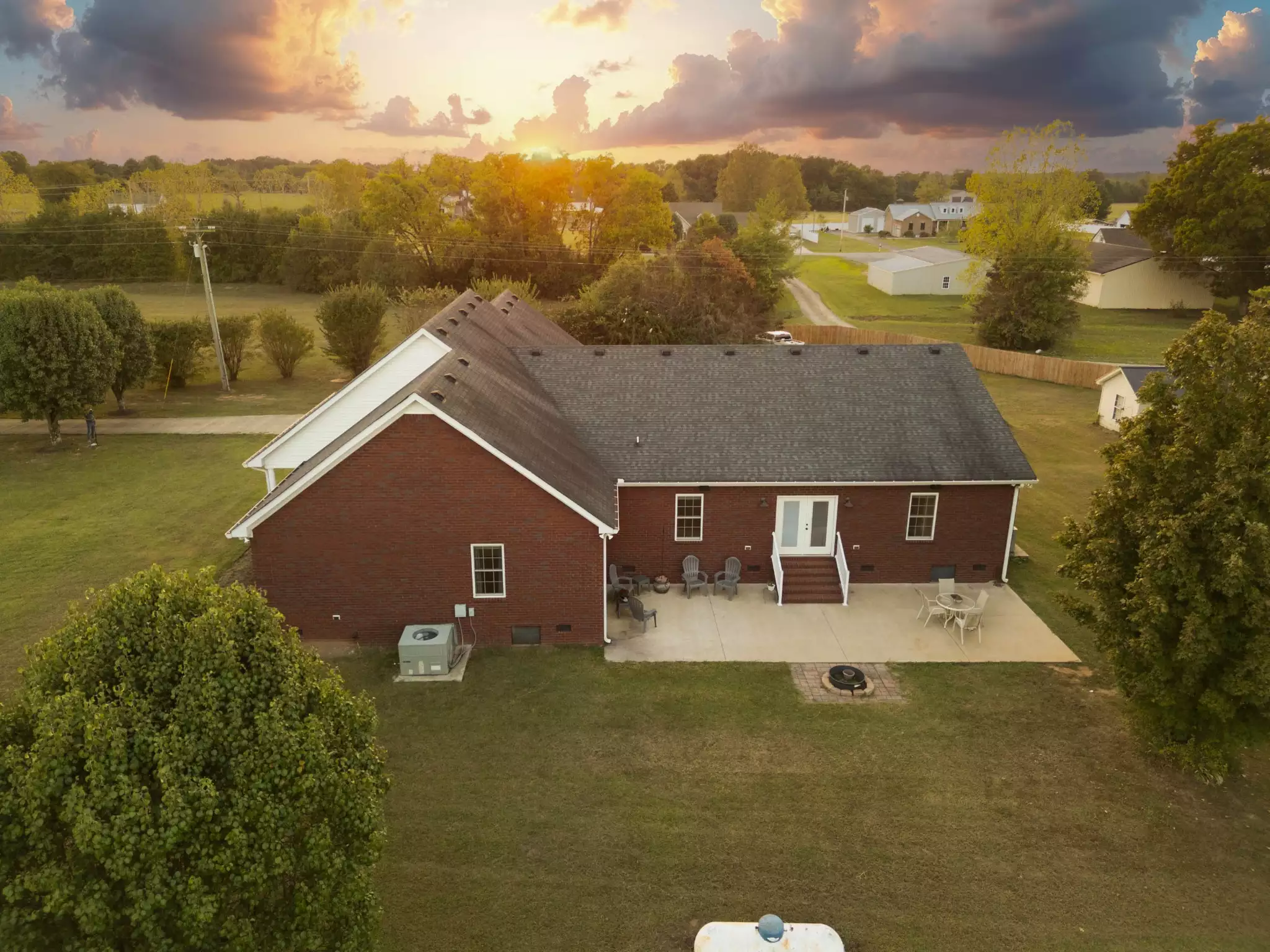 215 Highway 82, Bell Buckle, TN  37020