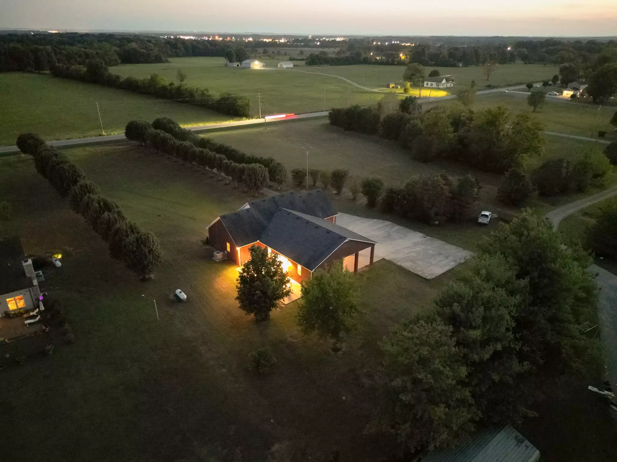 215 Highway 82, Bell Buckle, TN  37020