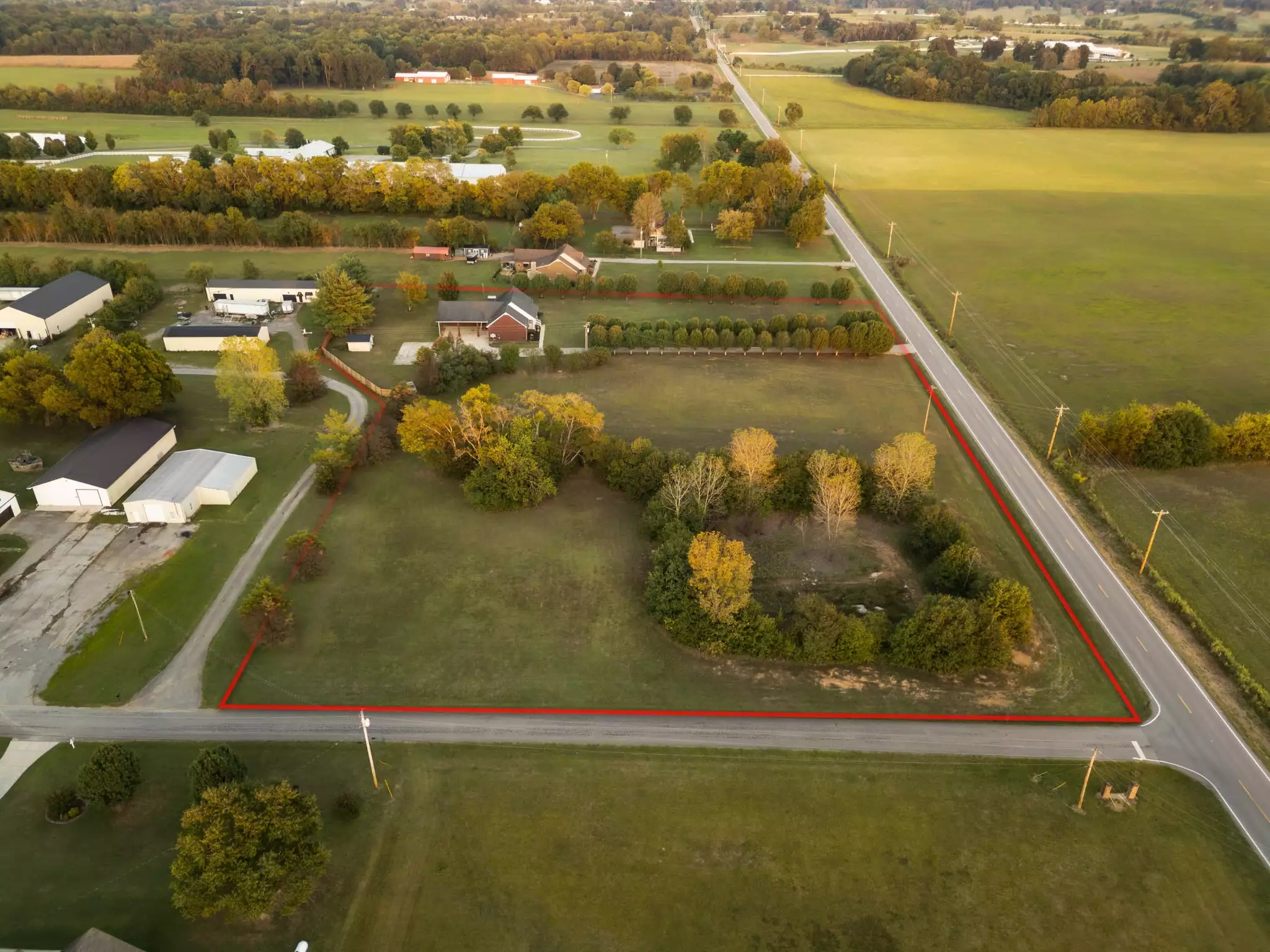 215 Highway 82, Bell Buckle, TN  37020