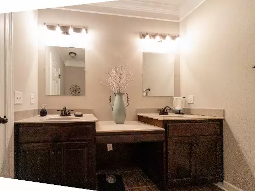 215 Highway 82, Bell Buckle, TN  37020