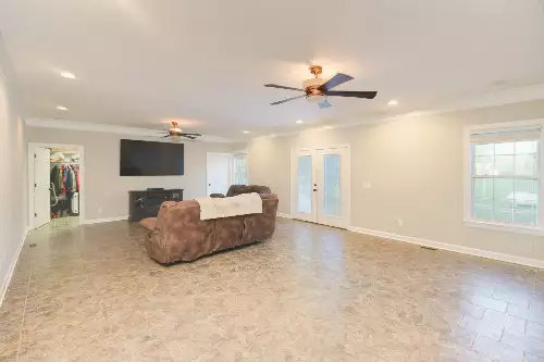 215 Highway 82, Bell Buckle, TN  37020