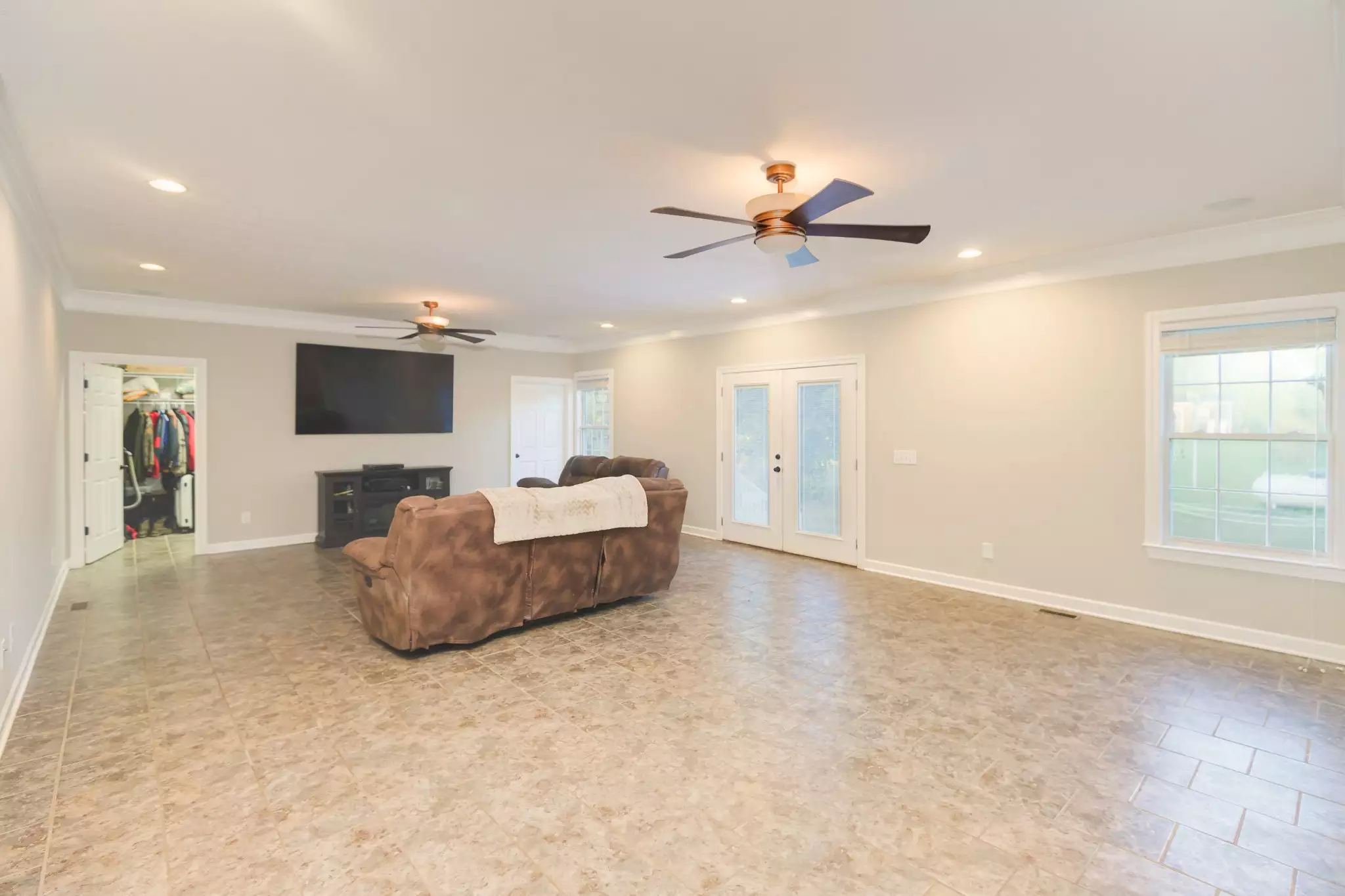 215 Highway 82, Bell Buckle, TN  37020