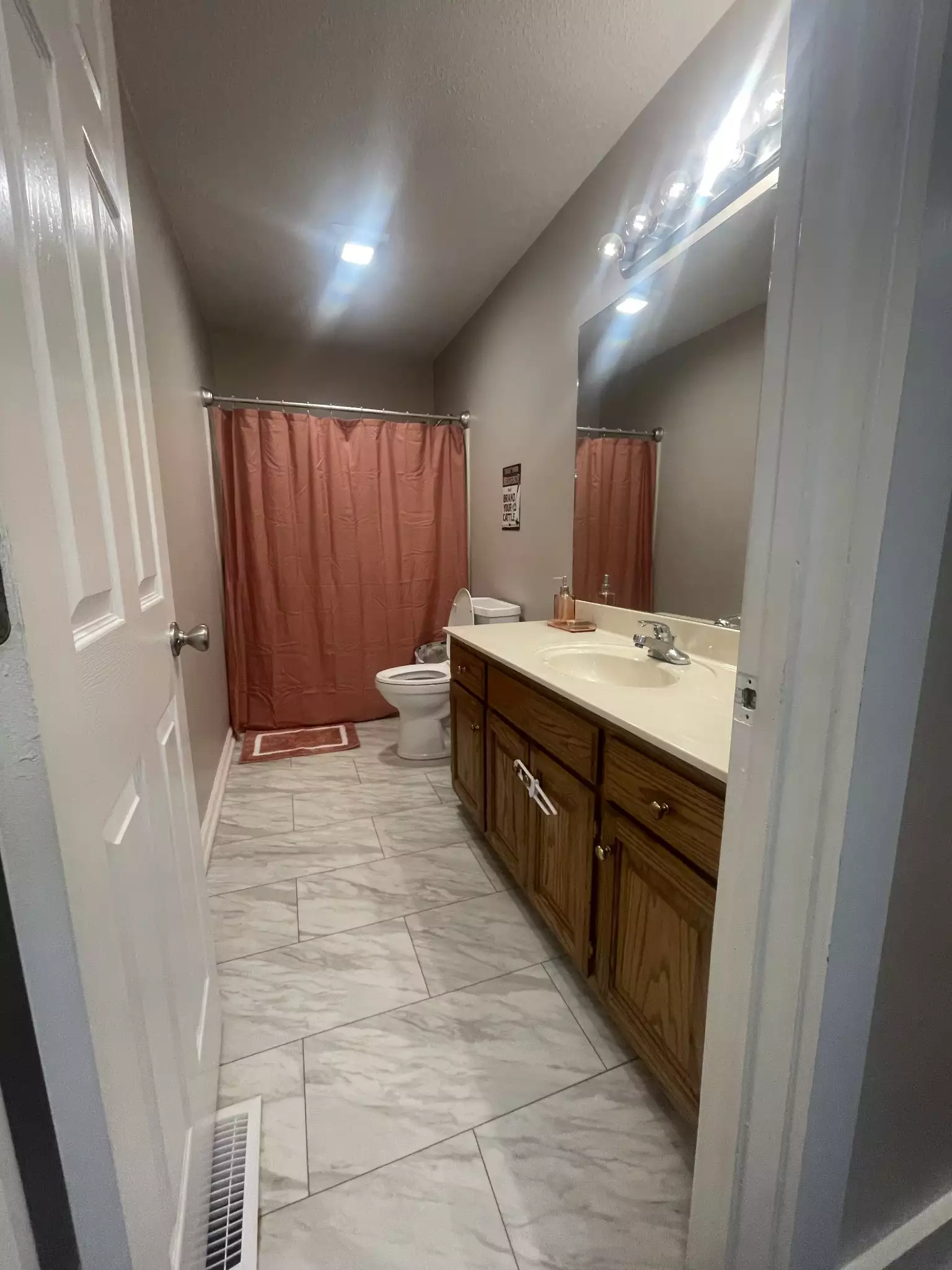 156 Kingston Corner Rd, Shelbyville, TN  37160