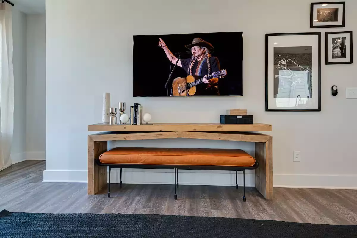 5625 Lenox Ave, Nashville, TN  37209